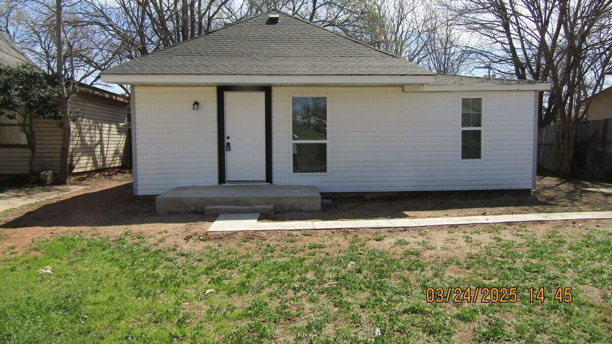 Foto principal - Historic Lawton Home. Newly renovated. Eas...