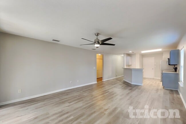 Building Photo - 137 Brays Island Ln