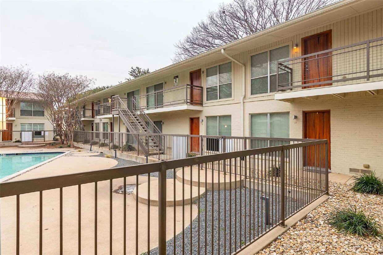 Primary Photo - Modern 2 Bed, 2 Bath Condo in Prime Dallas...