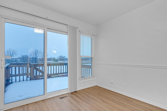 Foto del edificio - 7910 Belle Rive Ct