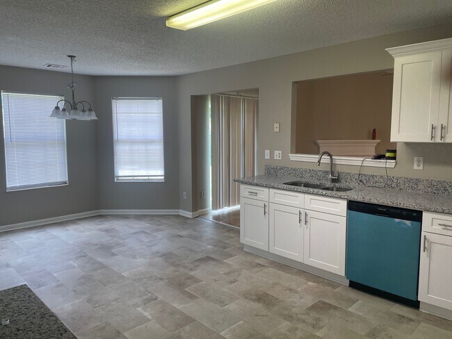 Foto del edificio - 6350 Klondike River Rd