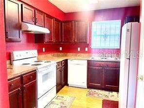 Foto del edificio - 4634 College Dr