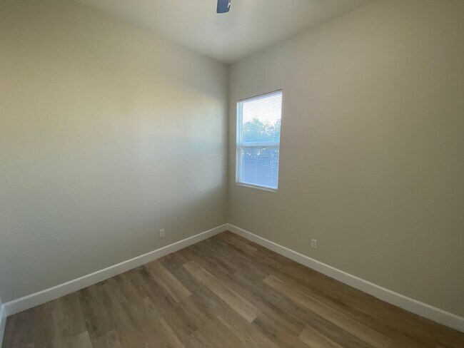 Foto del edificio - Beautiful Updated Home
