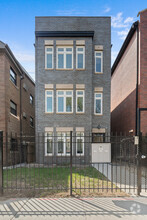 Building Photo - 643 E 50th St