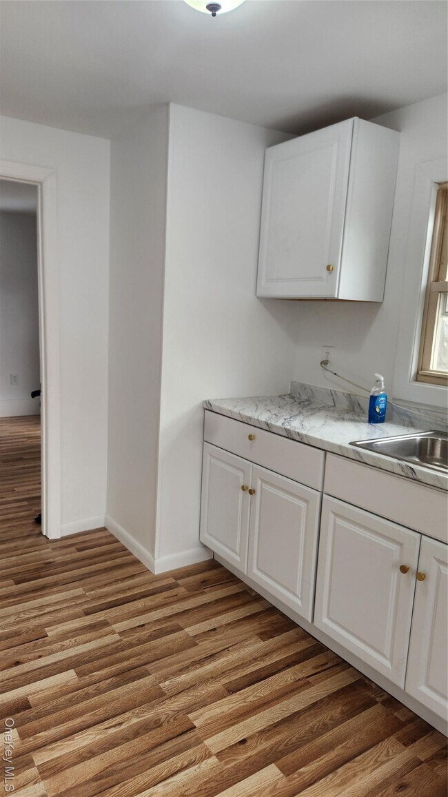 Foto del edificio - 74-80 N Highland Ave