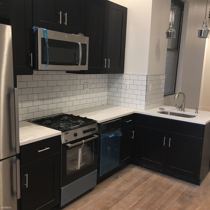 3 br, 1.5 bath - 396 Crescent St - 3 br, 1.5 bath  - 396 Crescent St