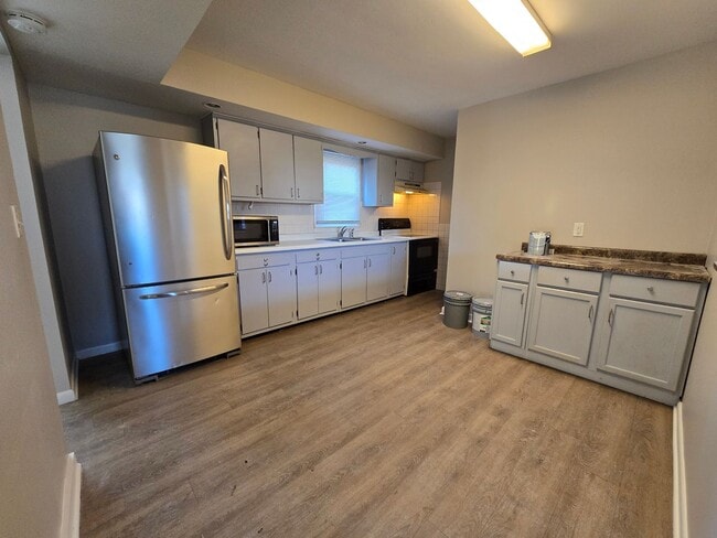 Foto del edificio - 1005 Samantha St