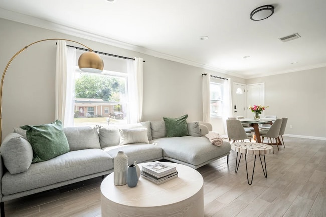 Photo - 7817 Tern Dr House