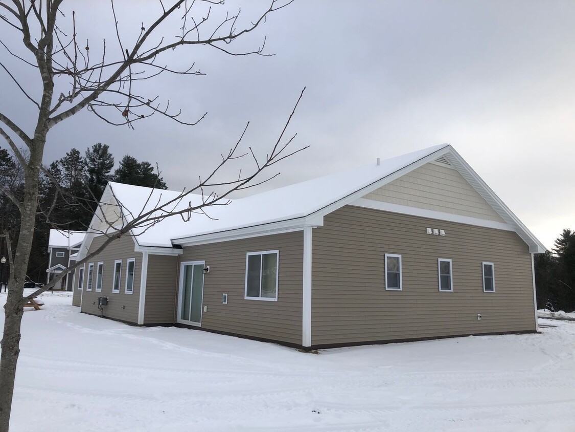 Building Photo - Pope Meadow Townhouses