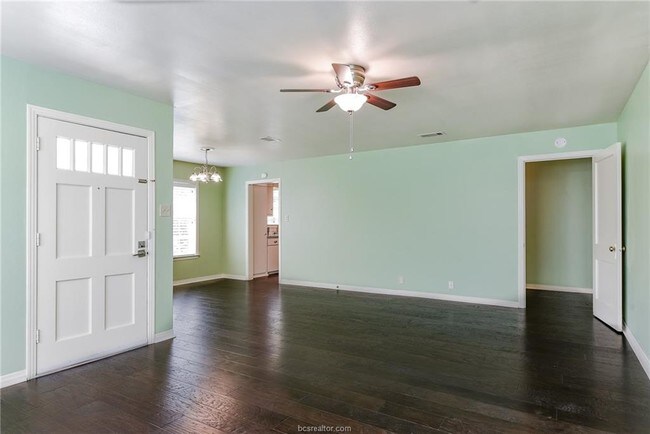 Foto del edificio - 3809 Oakwood St