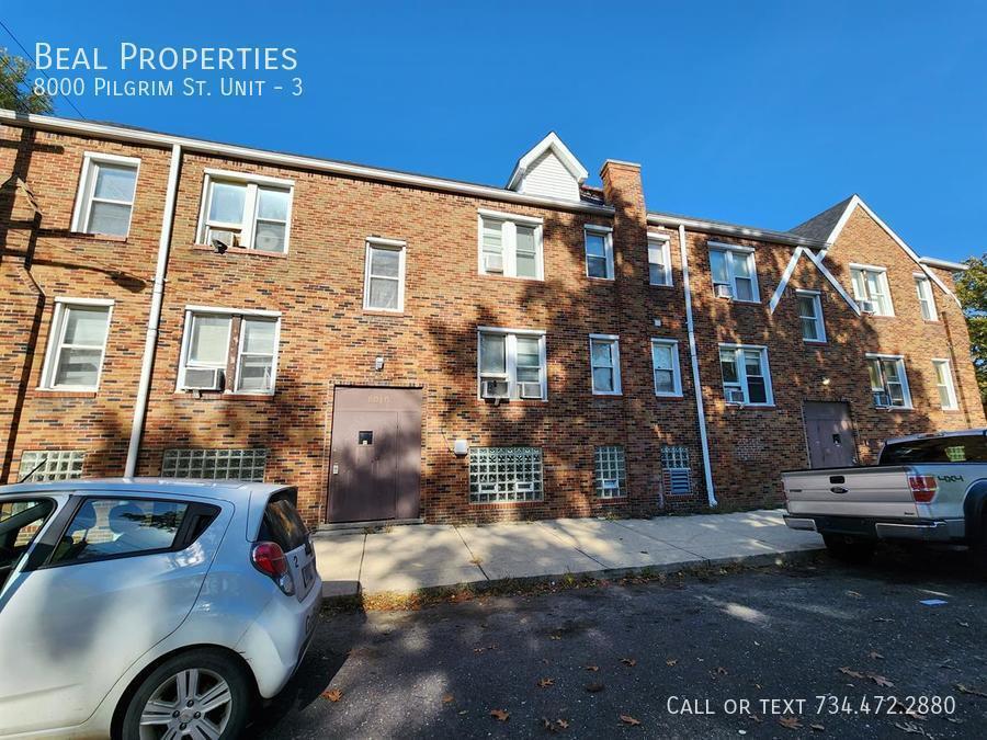 Primary Photo - 8000 Pilgrim St