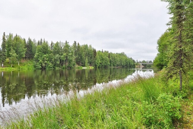 Building Photo - LONG TERM RIVERFRONT CABIN