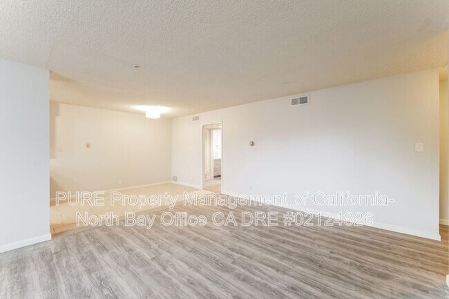 Building Photo - 2120 Sonoma Ave