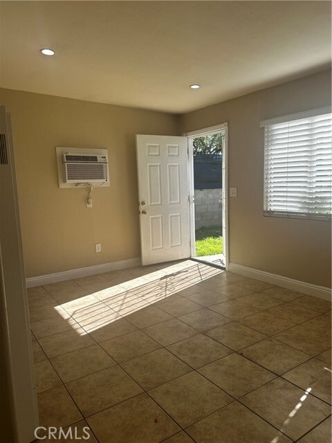 Foto del edificio - 24286 Atwood Ave