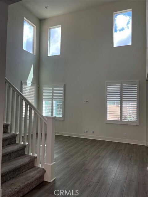 Foto del edificio - 1171 Viejo Hills Dr
