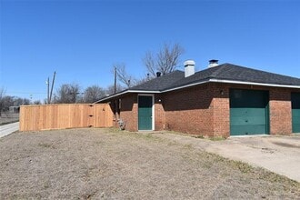 Building Photo - 3901 William St