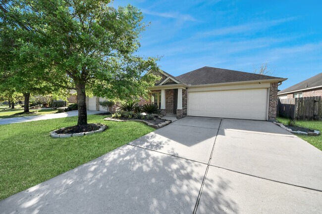 Building Photo - 27427 Channing Springs Dr