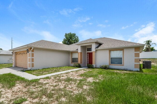 Building Photo - 310 Country Lakes Cir