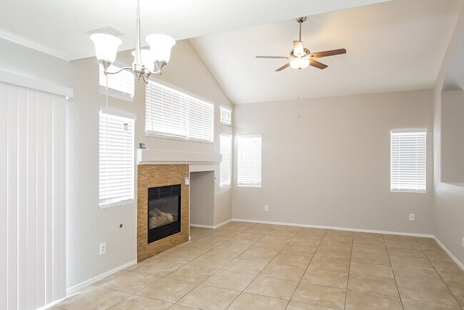 Foto del edificio - 5535 Black Sea Ct