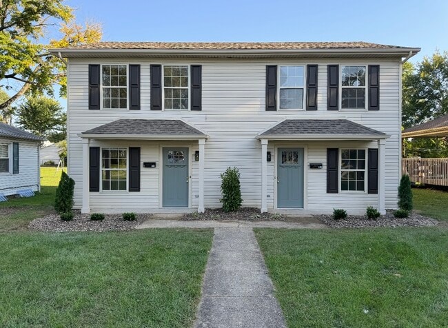 Building Photo - 367 Popp Ave
