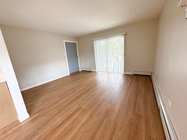Building Photo - 4528 Elm Ave