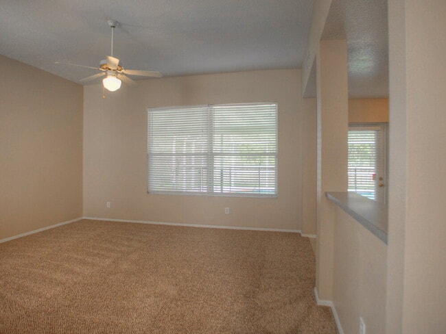 Building Photo - 4033 Banbury Cir