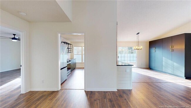 Building Photo - 1245 Monticello Dr