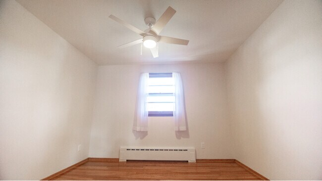 Foto del edificio - 1402-1402 Summit Ave