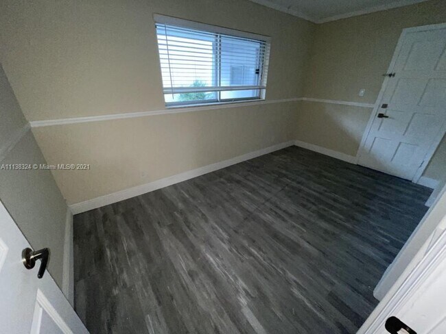 Foto del edificio - 1740 NW 60th Ave