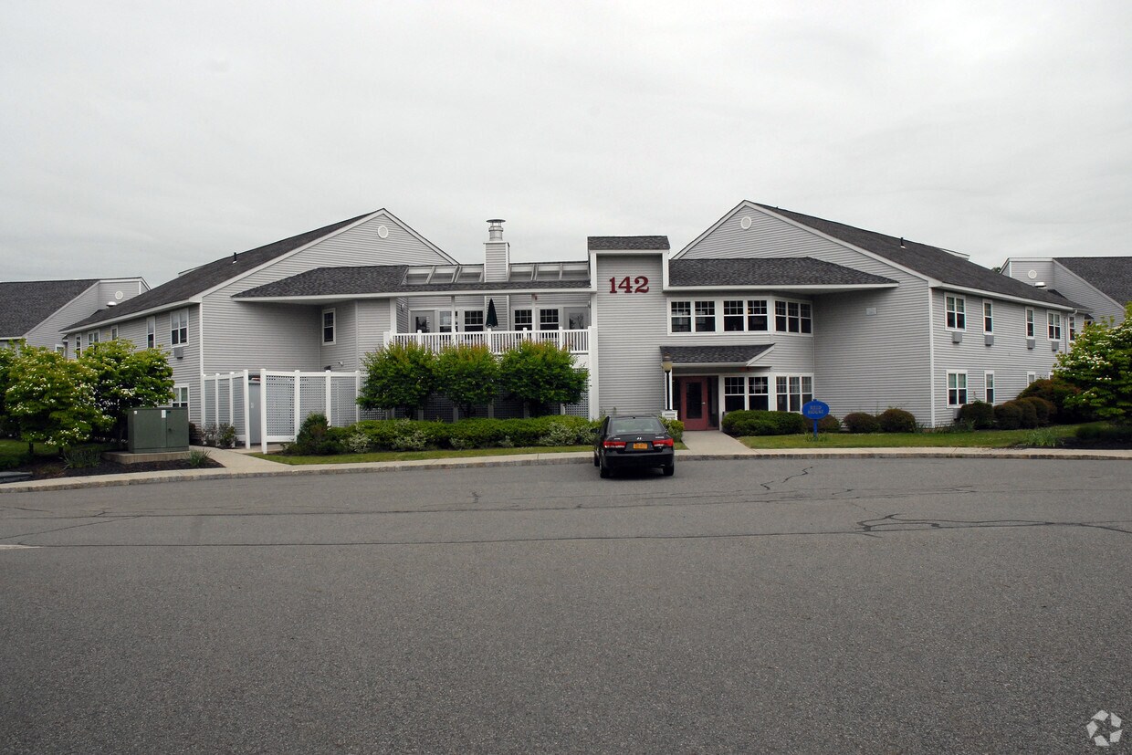 Seton Village Senior Housing Apartments in Nanuet, NY