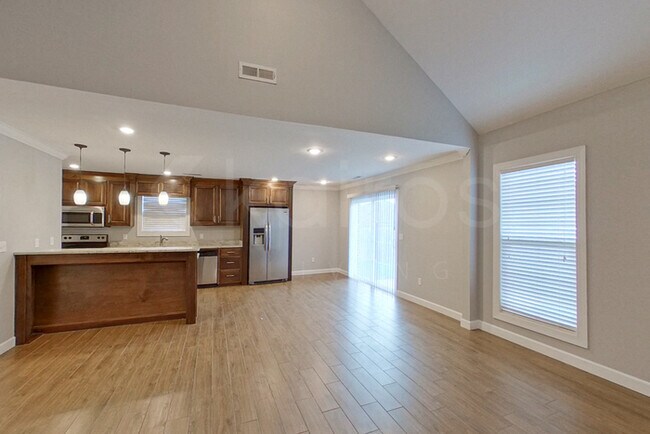 Foto del edificio - 107 Kamarie Ln