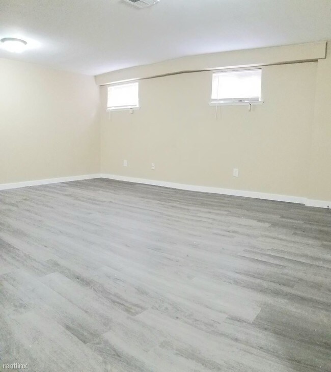 Foto del edificio - 5305 64th St W