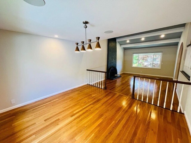 Foto del edificio - 3426 Brittan Ave