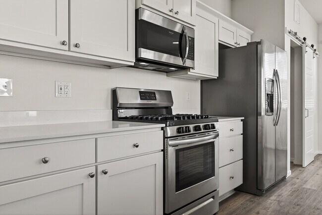 Foto del edificio - 1007 N Viewmont Rd