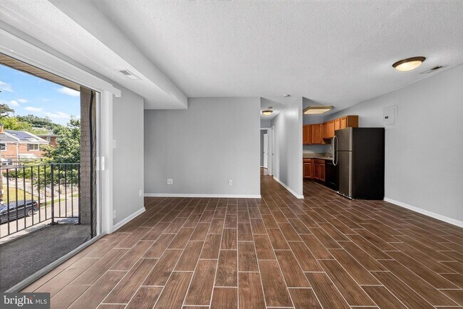 Foto del edificio - 625 Chesapeake St SE