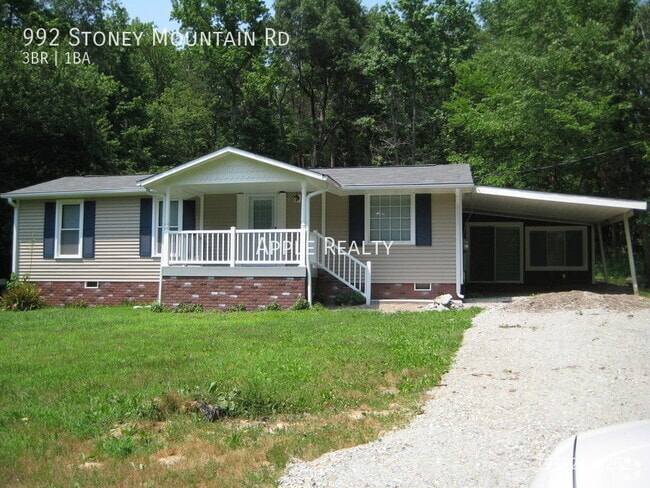 Building Photo - 992 Stoney Mountain Rd