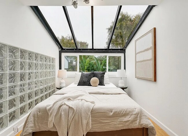 Foto del edificio - Unit 204