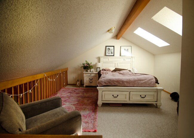 Foto del edificio - 2829 Springdale Ln