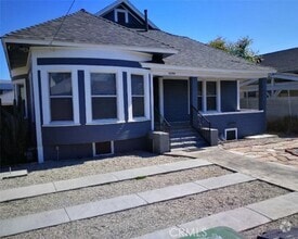 Building Photo - 1356 W 30th St