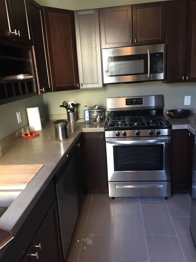 Foto principal - 33 62nd St
