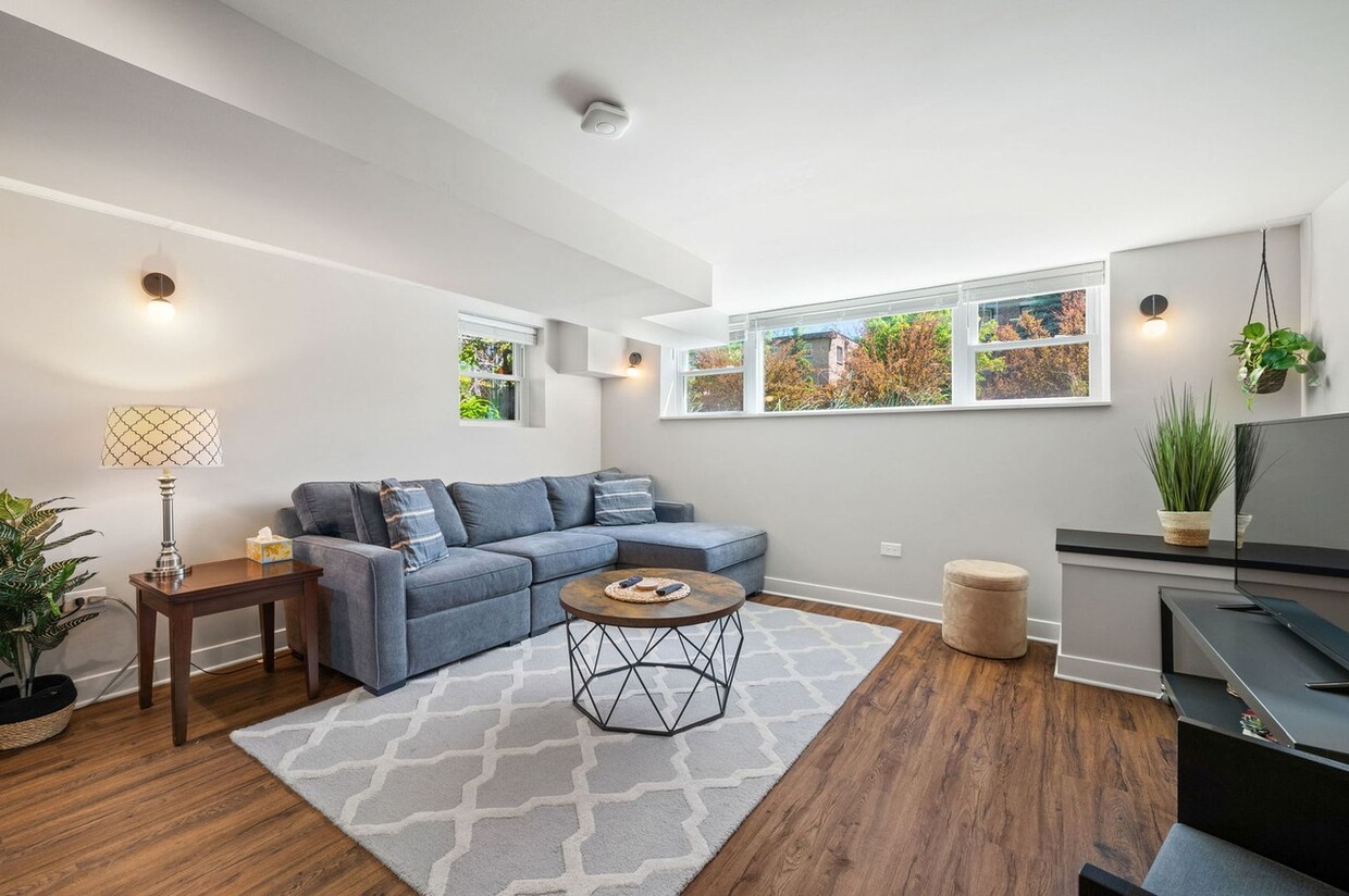 Foto principal - 318 Custer Ave
