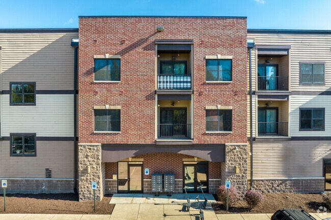 Foto del edificio - NewBo Ivy - Fully Occupied