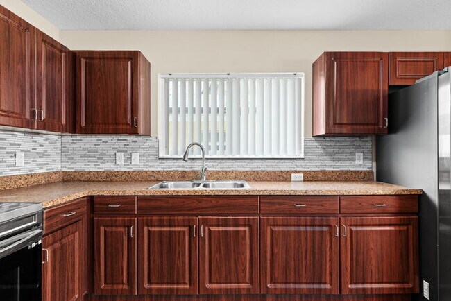 Foto del edificio - Move-in ready home in Wimauma!