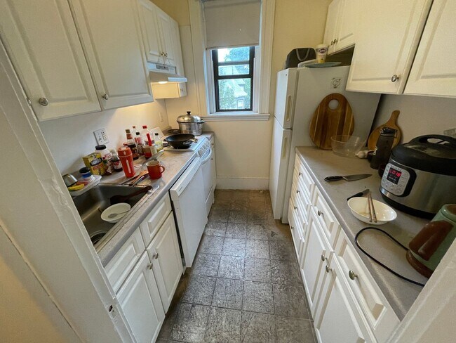 Foto del edificio - 2 bedroom Brookline @ BU