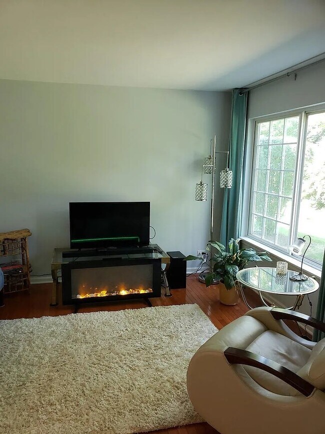 Foto del edificio - 10926 Cape Cod Ln