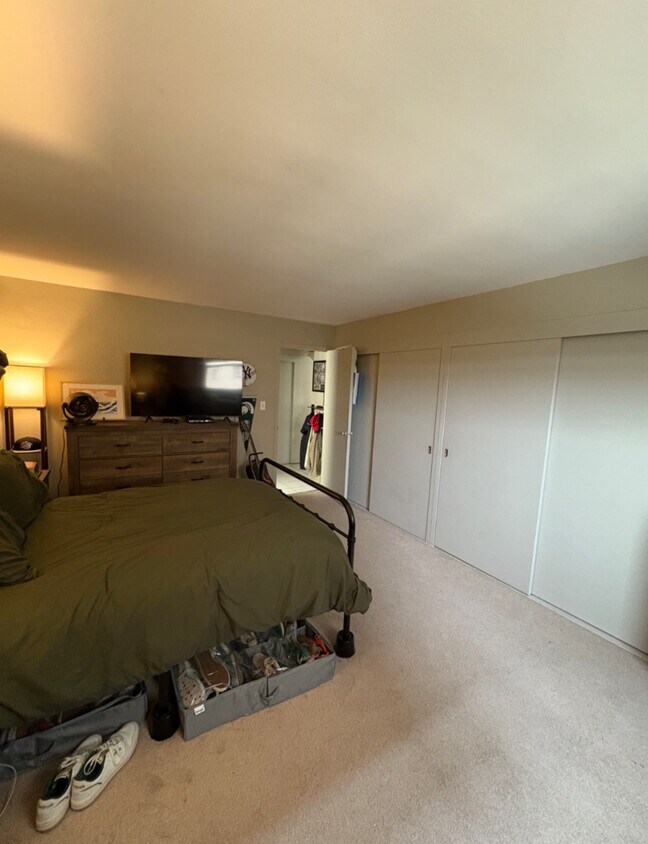 Foto del edificio - 3950 N Lake Shore Dr