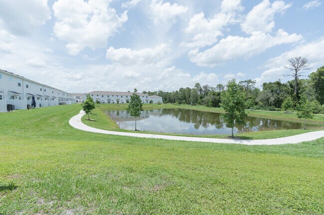 Building Photo - 7433 Stone Creek Trl