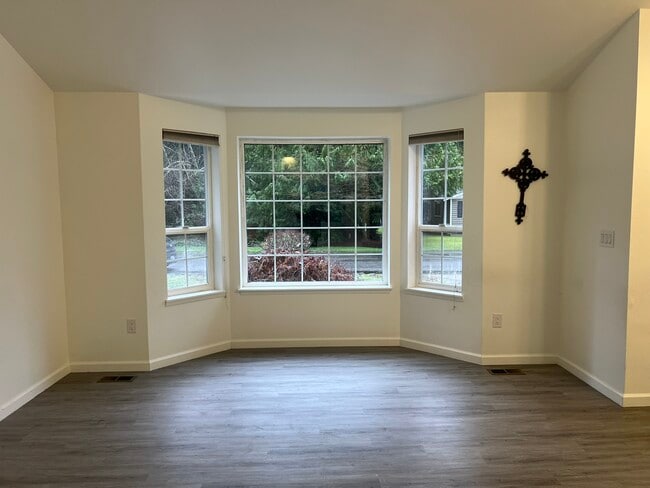 Foto del edificio - 7501 55th Ave Ct NW