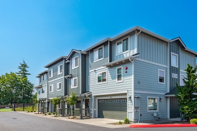Building Photo - Aster Townhomes
