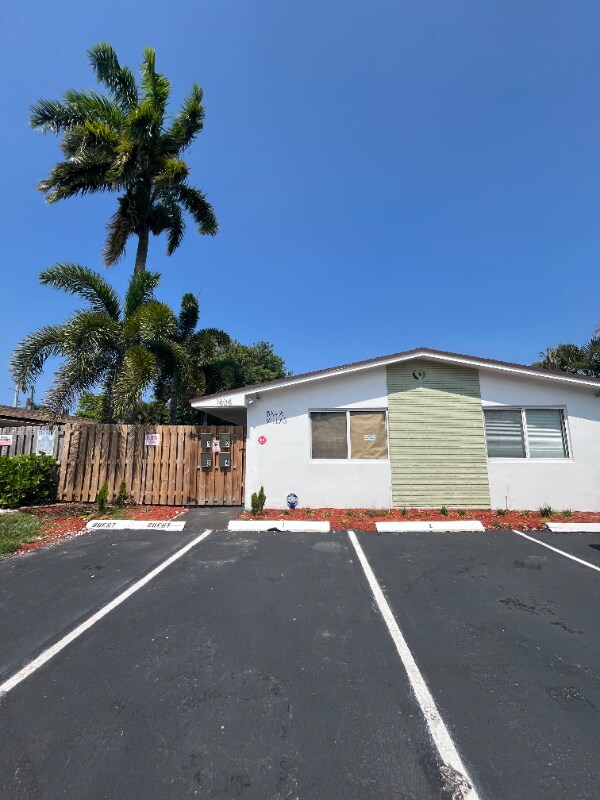 Photo - 1808 NE 11th Ave
